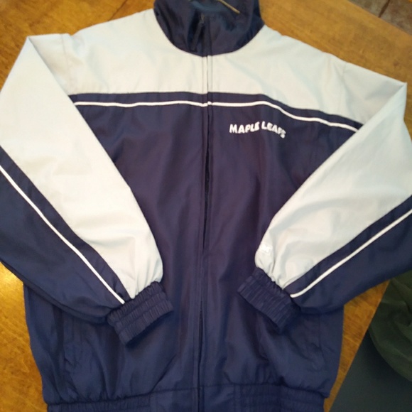 Toronto Maple Leafs youth SZ large light jacket - Picture 2 of 3